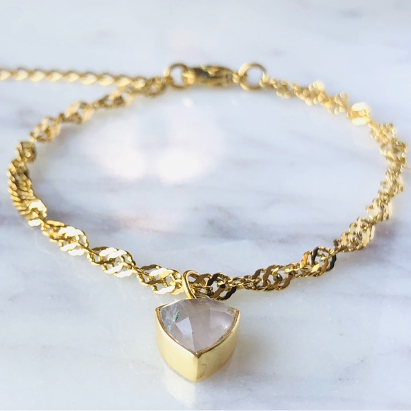Hand Crafted Jewelry - 18K Gold Plated Rose Quartz Charm
Singapore Chain Bracelet